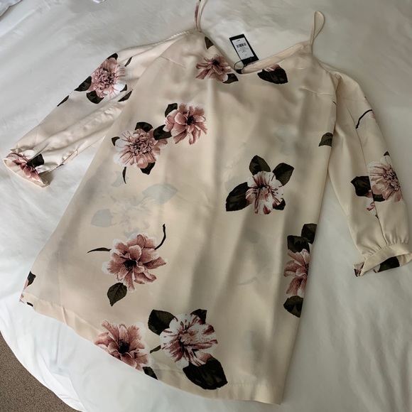 Dynamite Floral Off The Shoulder Dress - Picture 5 of 5
